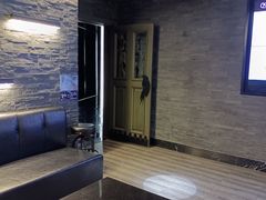 -范特西FANTASY量贩式KTV(民主广场店)