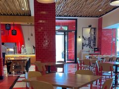 -城市大道红炉披萨烘焙坊