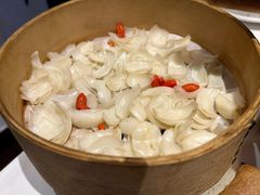 茉莉花蒸九年百合-若蘭慈·无国界素食料理(欢乐海岸店)