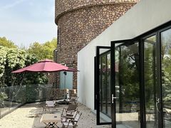 -J Create城市露营咖啡·简餐·宠物(上海动物园店)