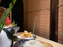 -余欢领鲜火锅(新街口店)