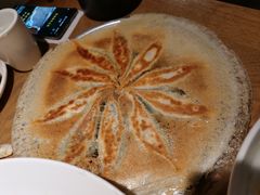 -宽鲜锅贴家常菜(永旺东部购物中心香港中路店)