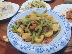 -东来菜馆•手抓海鲜家常菜•海鲜锅贴(鸽子窝店)