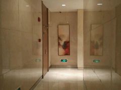 -上海浦东假日酒店