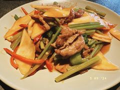 酸萝卜牛肉-日上三甘(三里屯店)