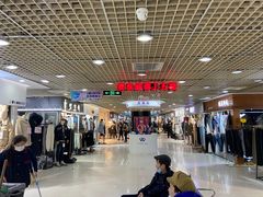 -兴旺欧韩城(上海兴旺国际服饰城店)