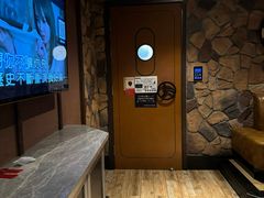 -唛哆哆KTV(姜山万达店)