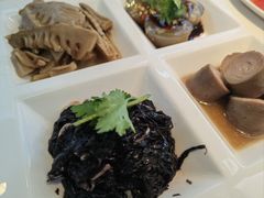 虾苗拌头水紫菜-莆田餐厅PUTIEN(三里屯店)