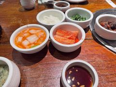 -萨拉伯尔(燕莎友谊商城店)