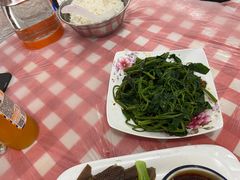 -洪霞餐馆