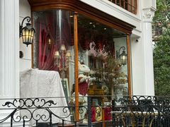 -秘密旅行Bonjour(黑金冠 江南西店)