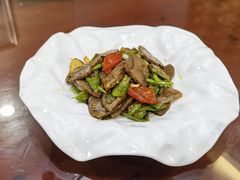 卤水牛肉-钓台野鱼馆(钱江国际时代广场店)