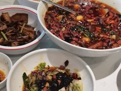 -峨嵋小镇·川菜(勒泰中心店)