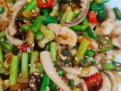 -老钟家烤羊排·敦伊阁清真餐厅胡羊焖饼