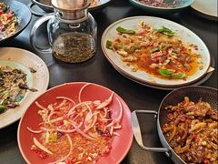 -三姐妹餐厅(曲江店)