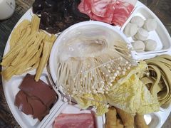 -鸡遇虾煲干锅火锅(小寨金莎店)