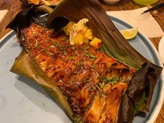 蕉叶柠檬烤鮰鱼-中8楼风尚云南菜(颐堤港店)
