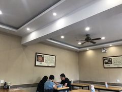 大堂-裕兴记·三虾面(西北街总店)