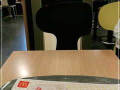 -麦当劳(新华路步步高店)