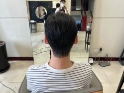 -Hello Lady发型设计