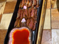 招牌烤肉-蜜桃餐厅·伴山(绿宝广场店)