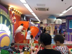 -孩子王童乐园(马群店)