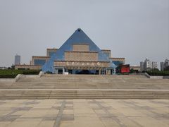 -上海市龙华烈士陵园