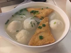 至潮鱼蛋片头河-翠华餐厅(旺角文华商场店)