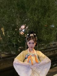 -一揽芳华汉服旗袍体验馆(拙政园店)