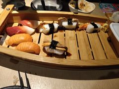 -万岁料理回转寿司(华贸店)