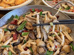 -湘缘道客•湘缘饭店·23年湘菜馆(古墩路店)