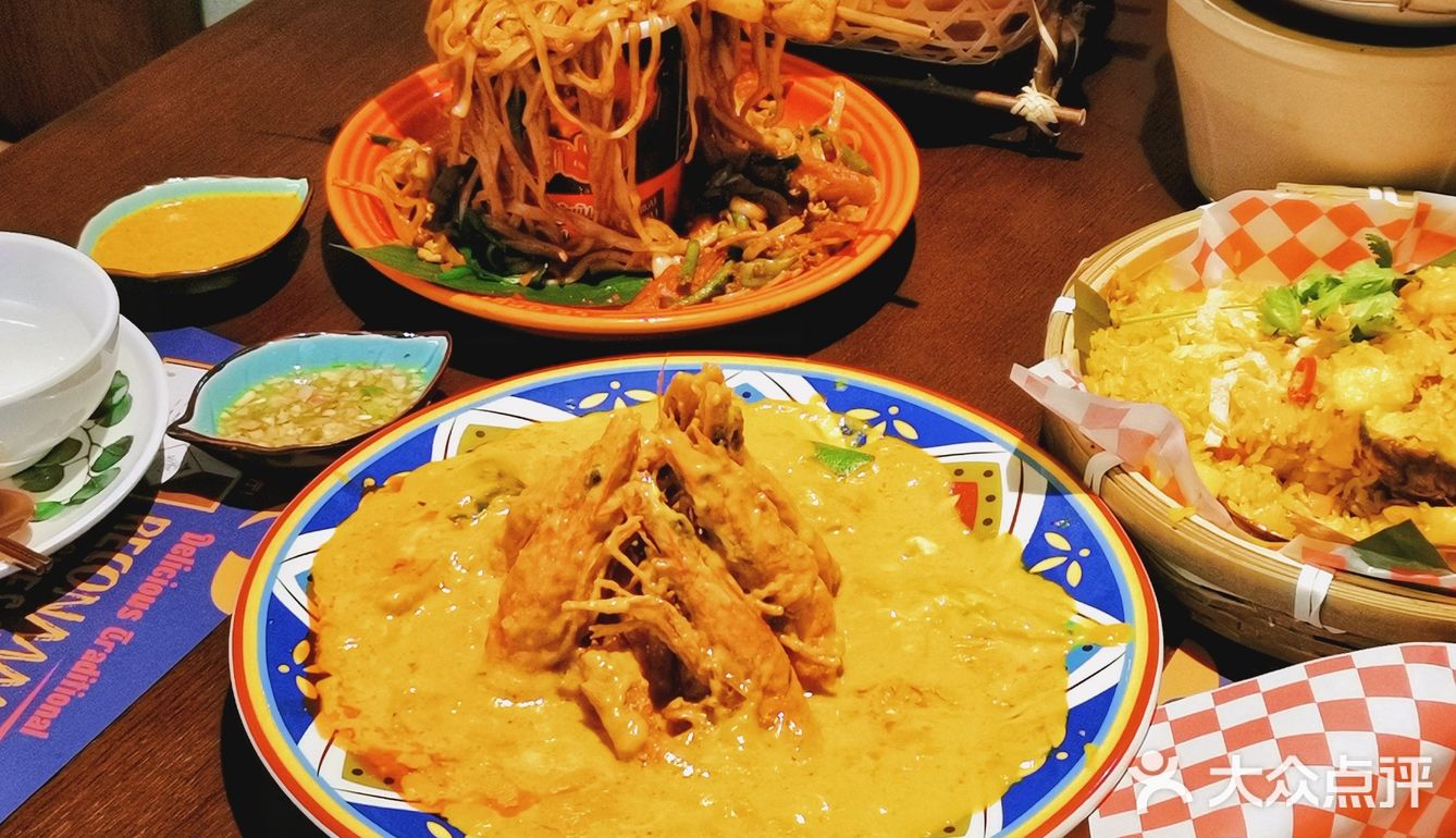 霸榜魔都美食榜十年的泰餐顶流— 泰妃殿来扬州啦