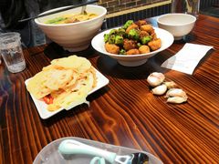 -76人老烩面(龙湖泰山路店)