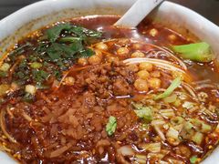 -张氏宽窄巷成都名小吃(茂业百货华强北店)