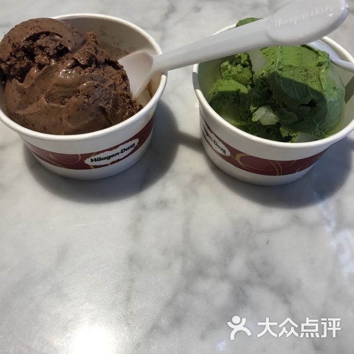 大白鲨吃糖果           shelly卷卷           shelly卷