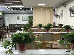 大堂-崇德楼水盆牛羊肉泡馍馆(文艺路店)