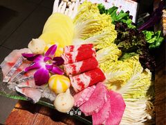 荤素拼盘-润泽园椰子鸡(汇一城店)
