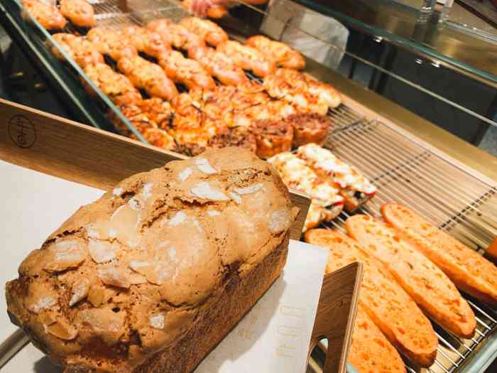 吉田三上(颐高广场店)-"水门桥下面的一家店,环境很不错,整体氛围.