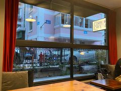 -转山咖啡(松柏社区店)