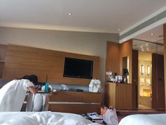 -上海滴水湖皇冠假日酒店
