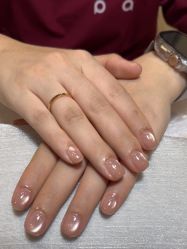 -小鸭梨影院式美甲