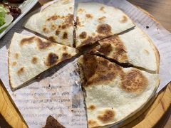 牛肉芝士薄饼-艾蜜西餐厅(梅园店)