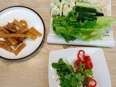 -小鳌陪你小排档·四季小龙虾·田鸡·宵夜(中央第五街店)