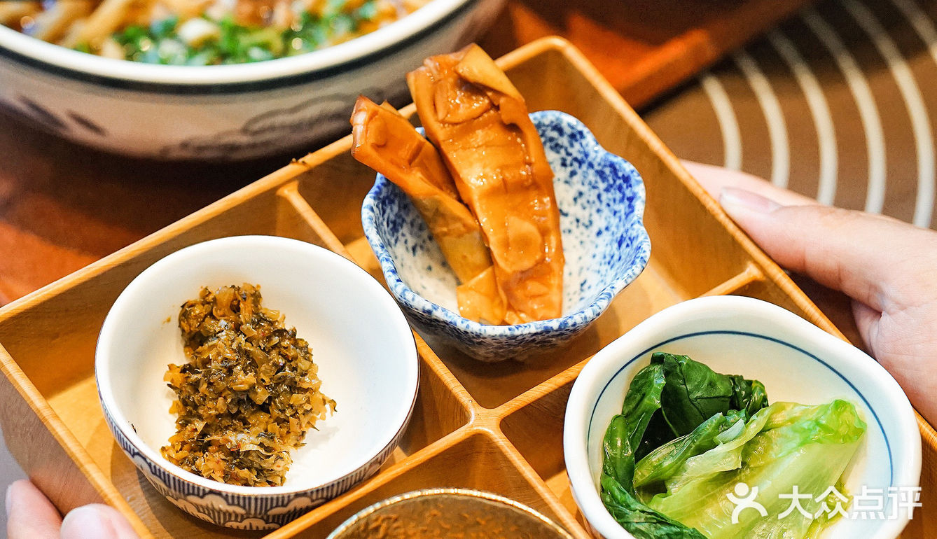 神仙牛肉面,料超足!!