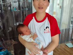 -葱妈母婴医护月嫂中心(浦东店)