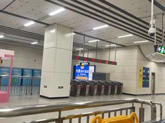 -知春路(地铁站)