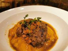 红酒低温秘制猪脸肉-威斯汀舞台餐厅