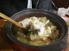 -周鱼小馆石锅酸菜鱼(活力汇店)