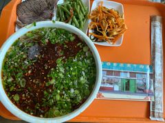 -吾穆勒蓬灰牛肉面·清真(北滨河中路店)
