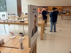 -Apple零售店(玄武湖店)